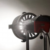 Aputure LS600d Pro lumière blanche pour vidéo